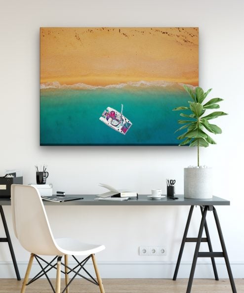 Catamaran ocean retreat - Image 4